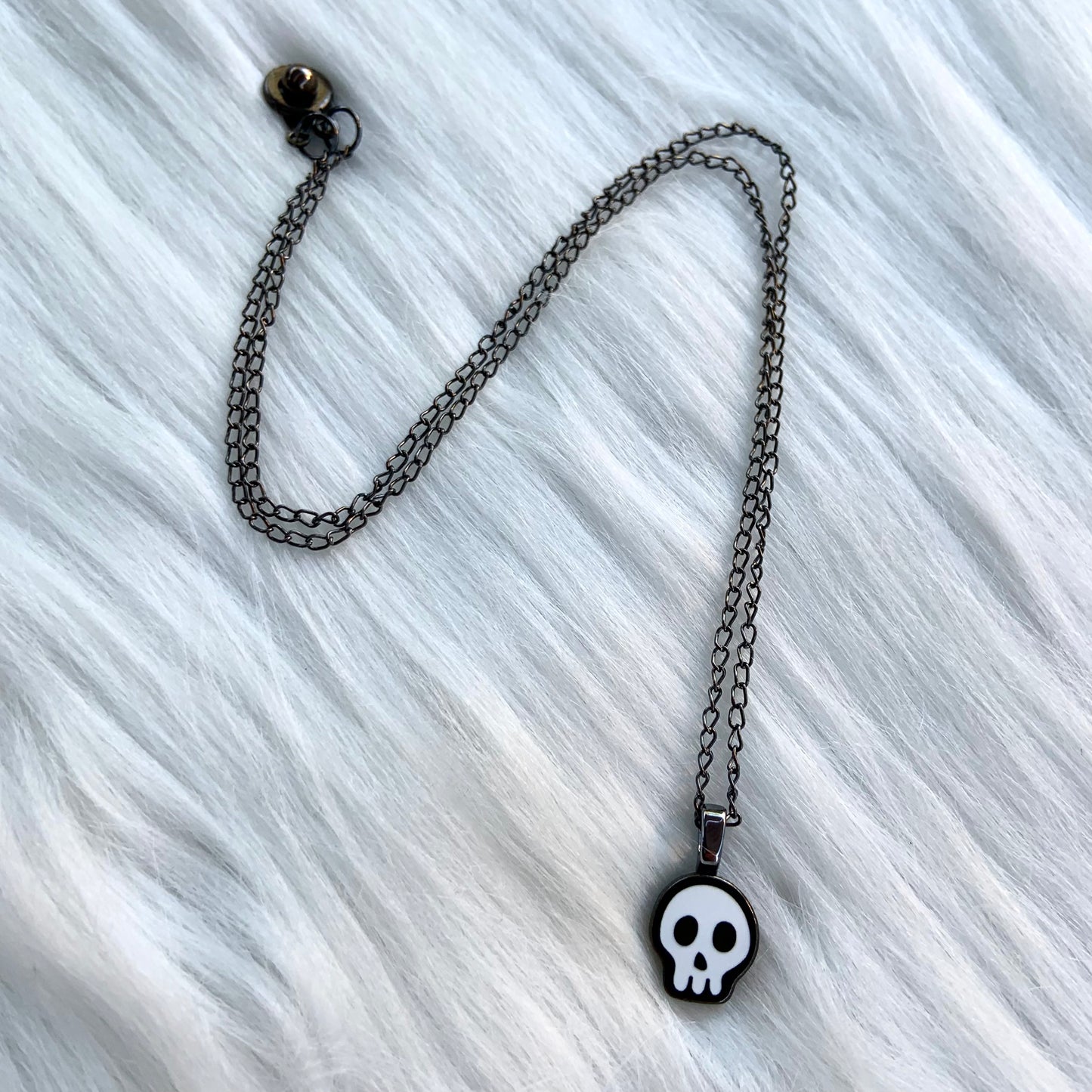 Skull Enamel Mini Necklace